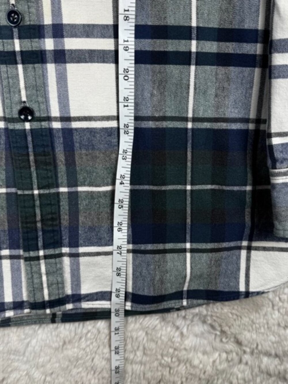 Vintage LL Bean Plaid Button Up Shirt Men's Large Jamaica Made Green Blue Cotton - Picture 4 of 7